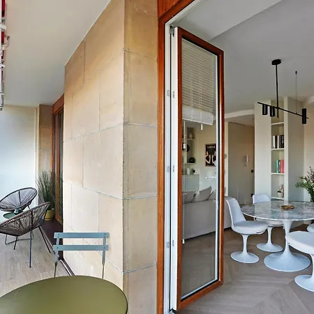 Riverside Chic Loft